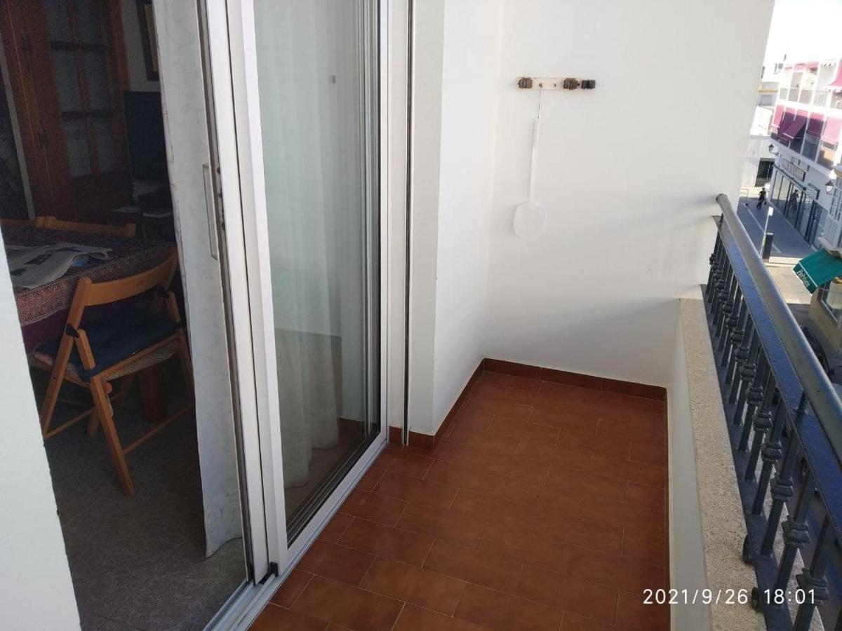 Apartamento Apartamento en el centro de Conil, todo a un paso Conil De La Frontera Exterior foto